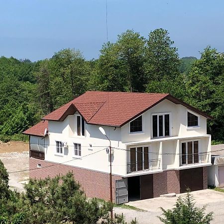 Guest House Гости Pizunda Eksteriør bilde