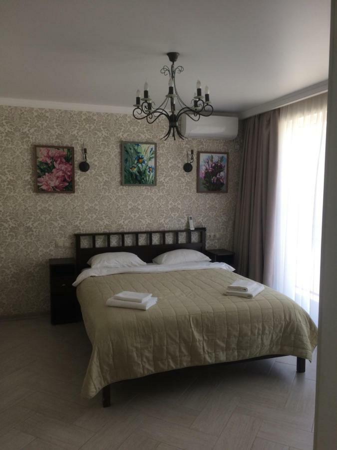 Guest House Гости Pizunda Eksteriør bilde